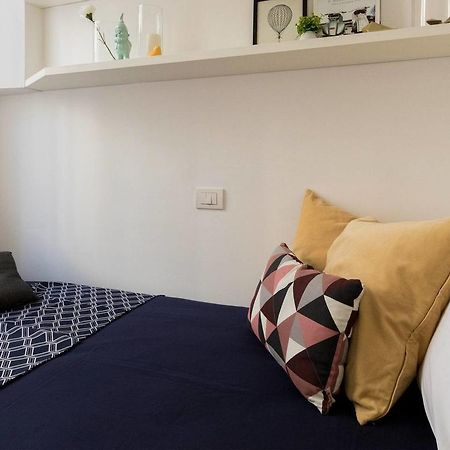 Joivy Lovely Flat For 5 Close To Sforzesco Castle Milão Exterior foto