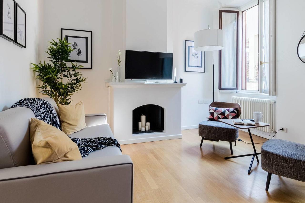 Joivy Lovely Flat For 5 Close To Sforzesco Castle Milão Exterior foto