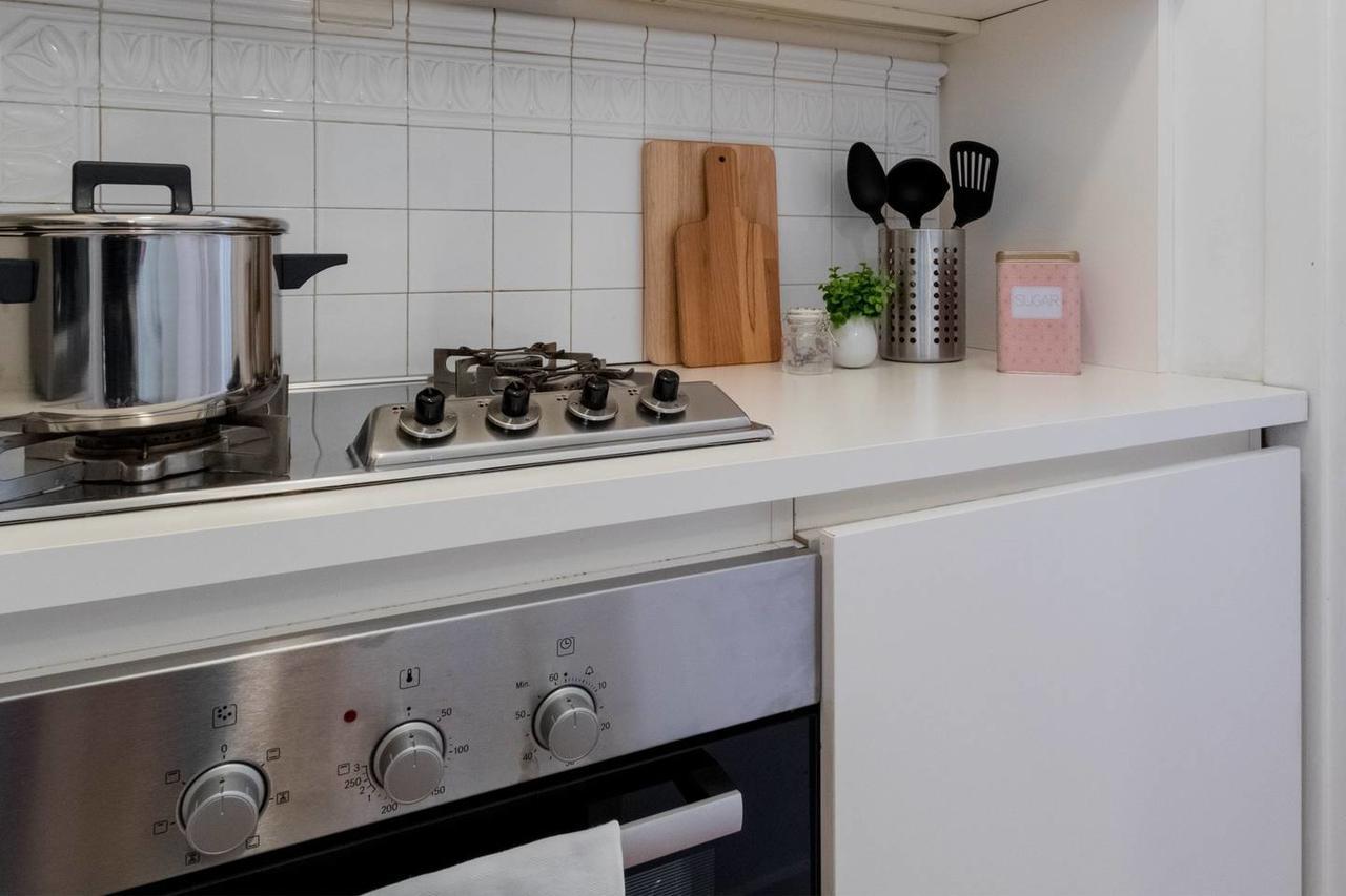 Joivy Lovely Flat For 5 Close To Sforzesco Castle Milão Exterior foto