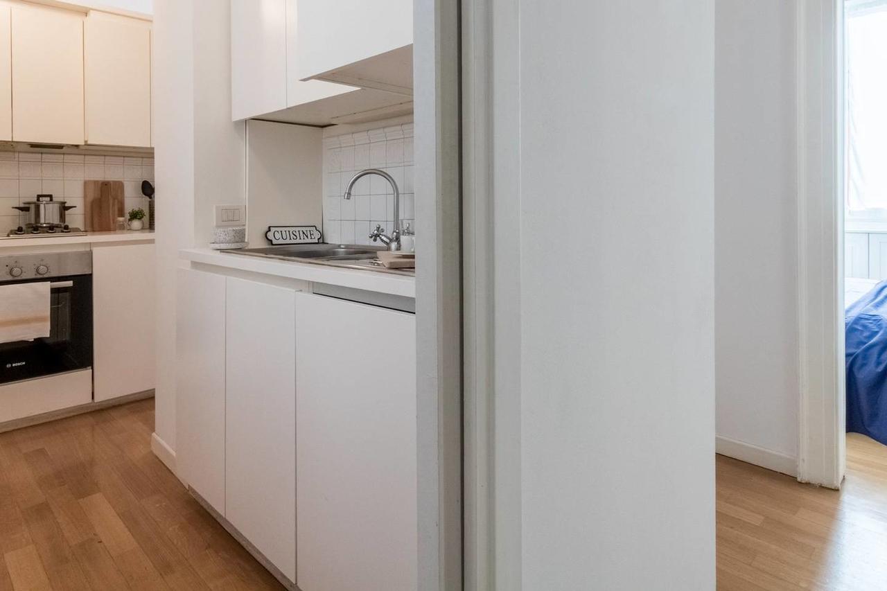 Joivy Lovely Flat For 5 Close To Sforzesco Castle Milão Exterior foto