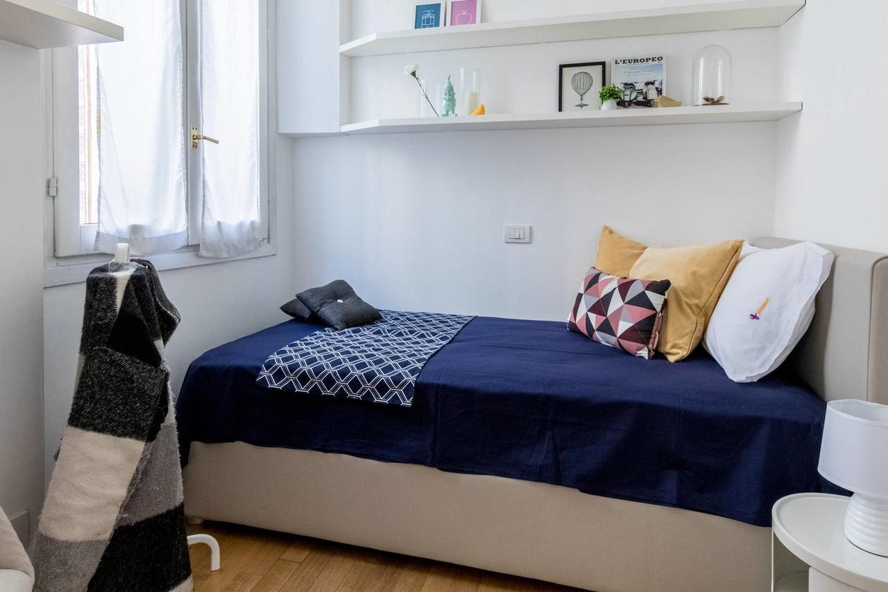 Joivy Lovely Flat For 5 Close To Sforzesco Castle Milão Exterior foto